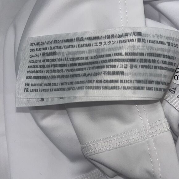 Nwt Abercrombie & Fitch white pleated tennis dress, w built in shorts. - Picture 4 of 4